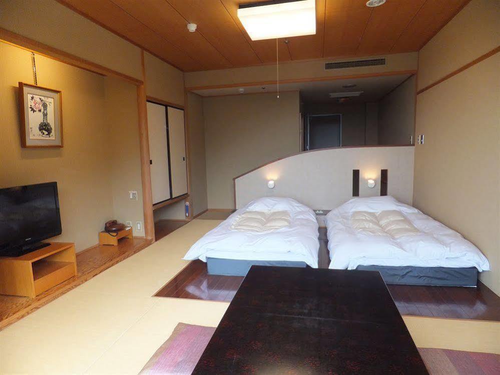 Casa Di Nonno Hotel Tahara ภายนอก รูปภาพ